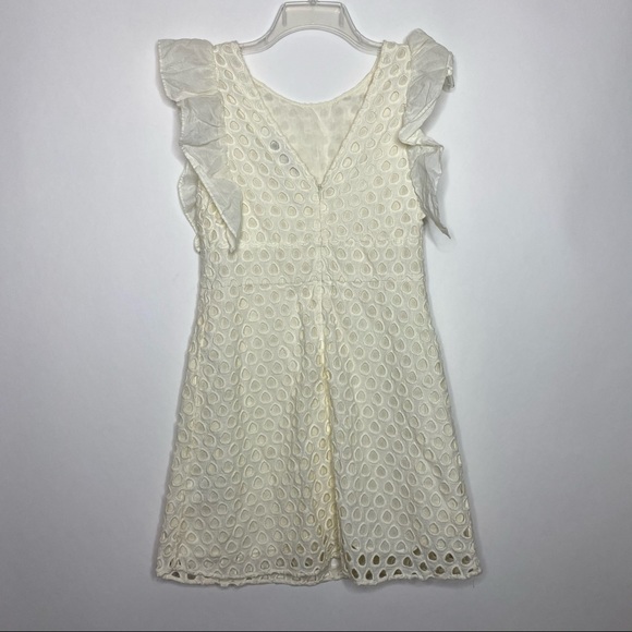 Pam & Gela Lou Flutter Sleeve Eyelet Dress 8 White - Picture 4 of 13
